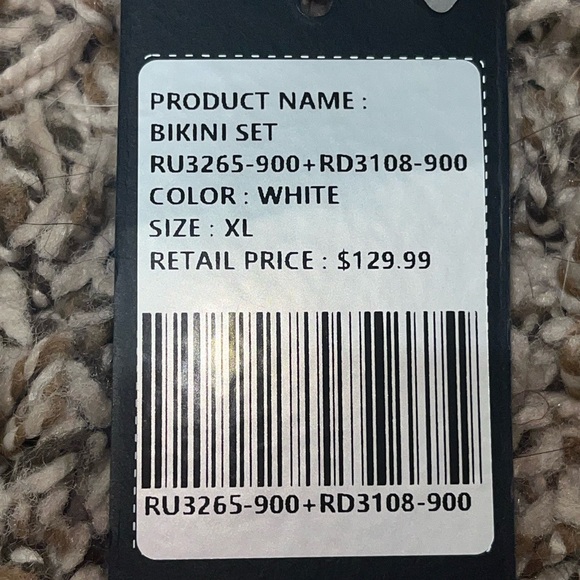 RELLECIGA White Bikini Set with Gold Accents - Picture 4 of 4